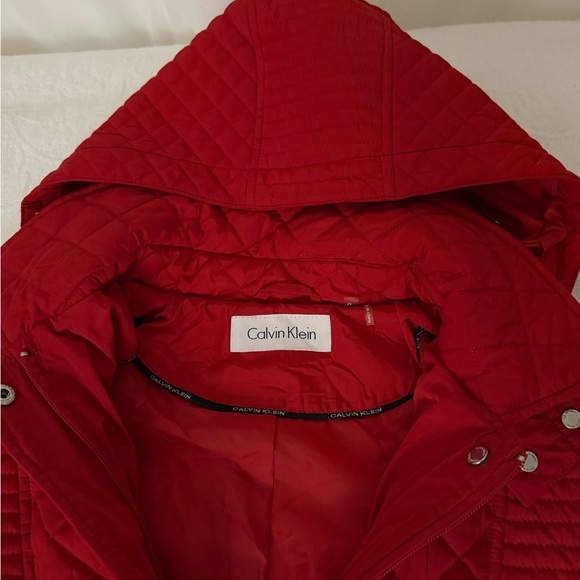 Calvin Klein Red Quilted Puffer Jacket size M - Picture 8 of 13